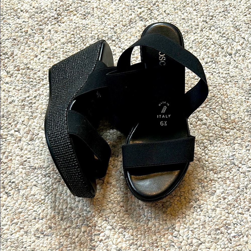 Toscanella women’s black wedge heels